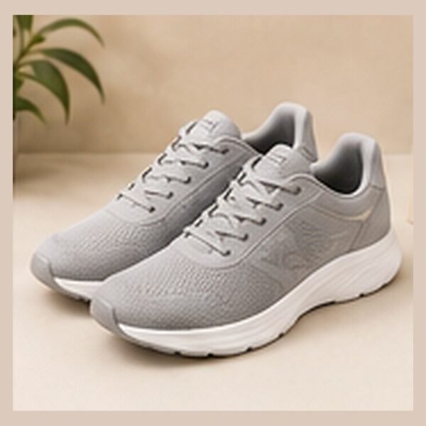 36-lightweight-running-trainers-1.jpg